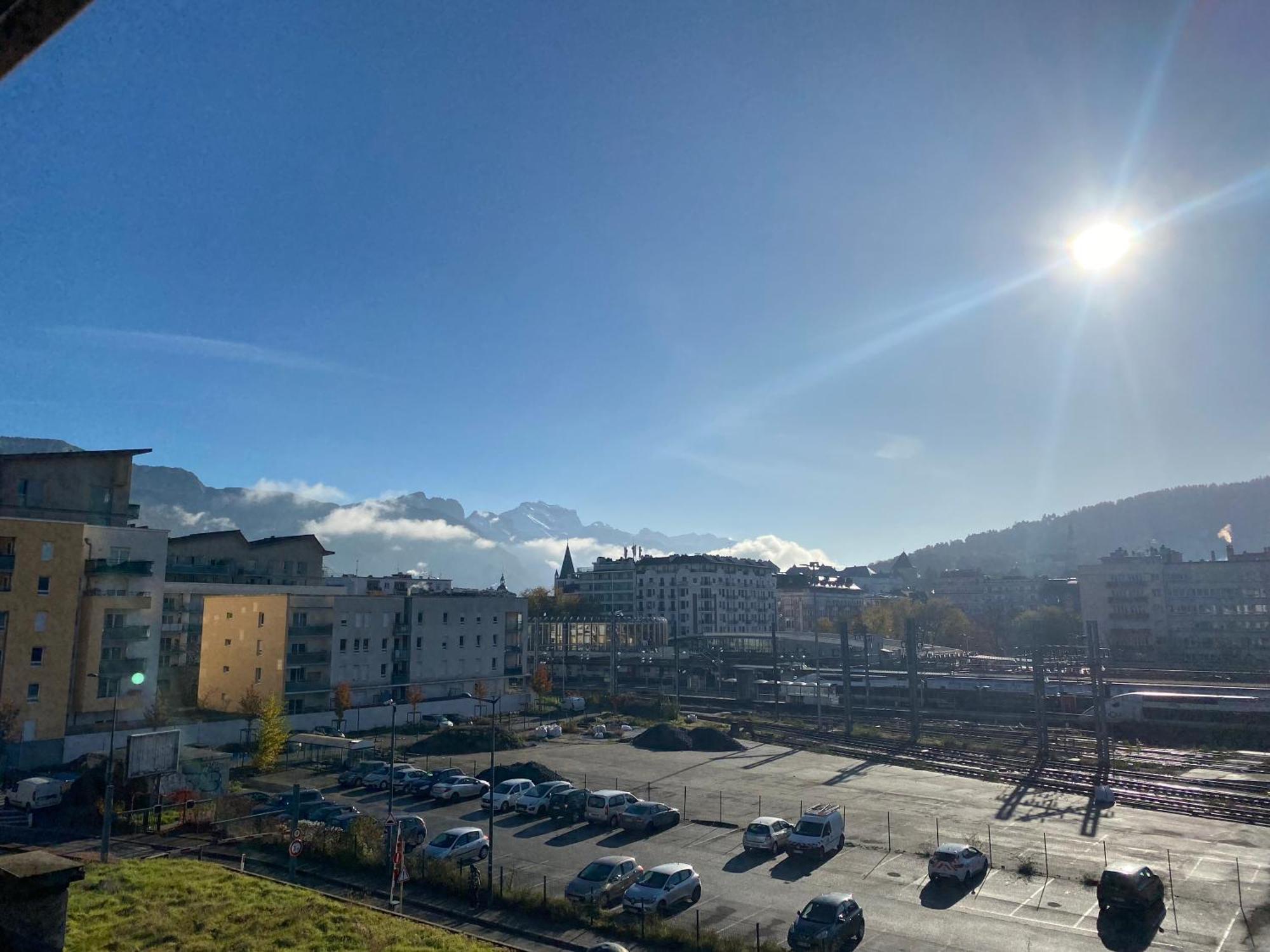 -- Le Sanctuaire, A 50 Metres De La Gare -- Apartment Annecy Bagian luar foto